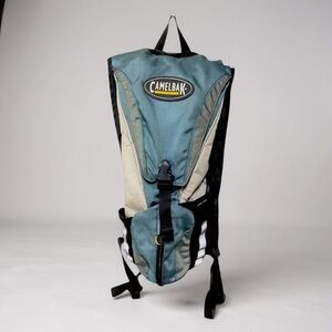 🚵‍♂️ Vintage CamelBak Hydration Pack‎ 💦 Rugged Outdoor Cycling Bag